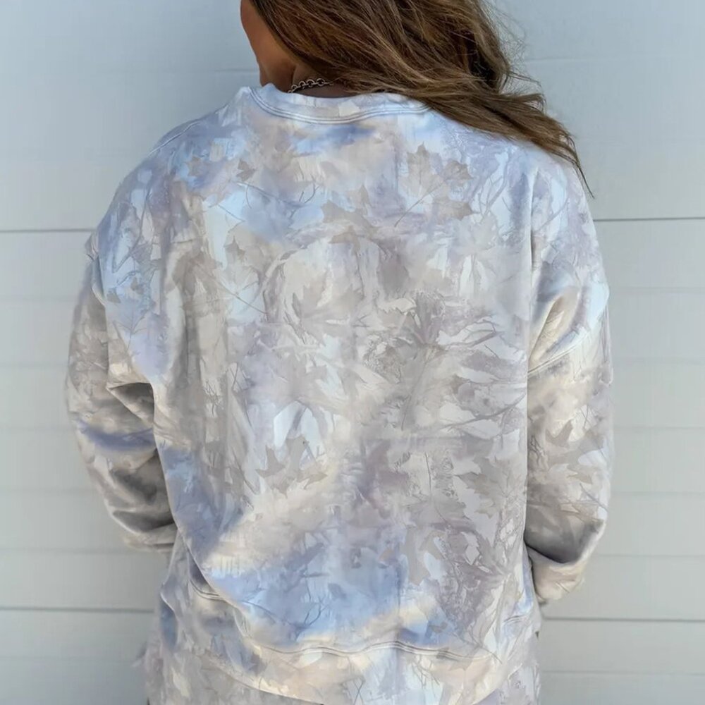 B342 Maple Camo Print Pullover Top and Elastic Waist Casual Short Set - Picture 2 of 8